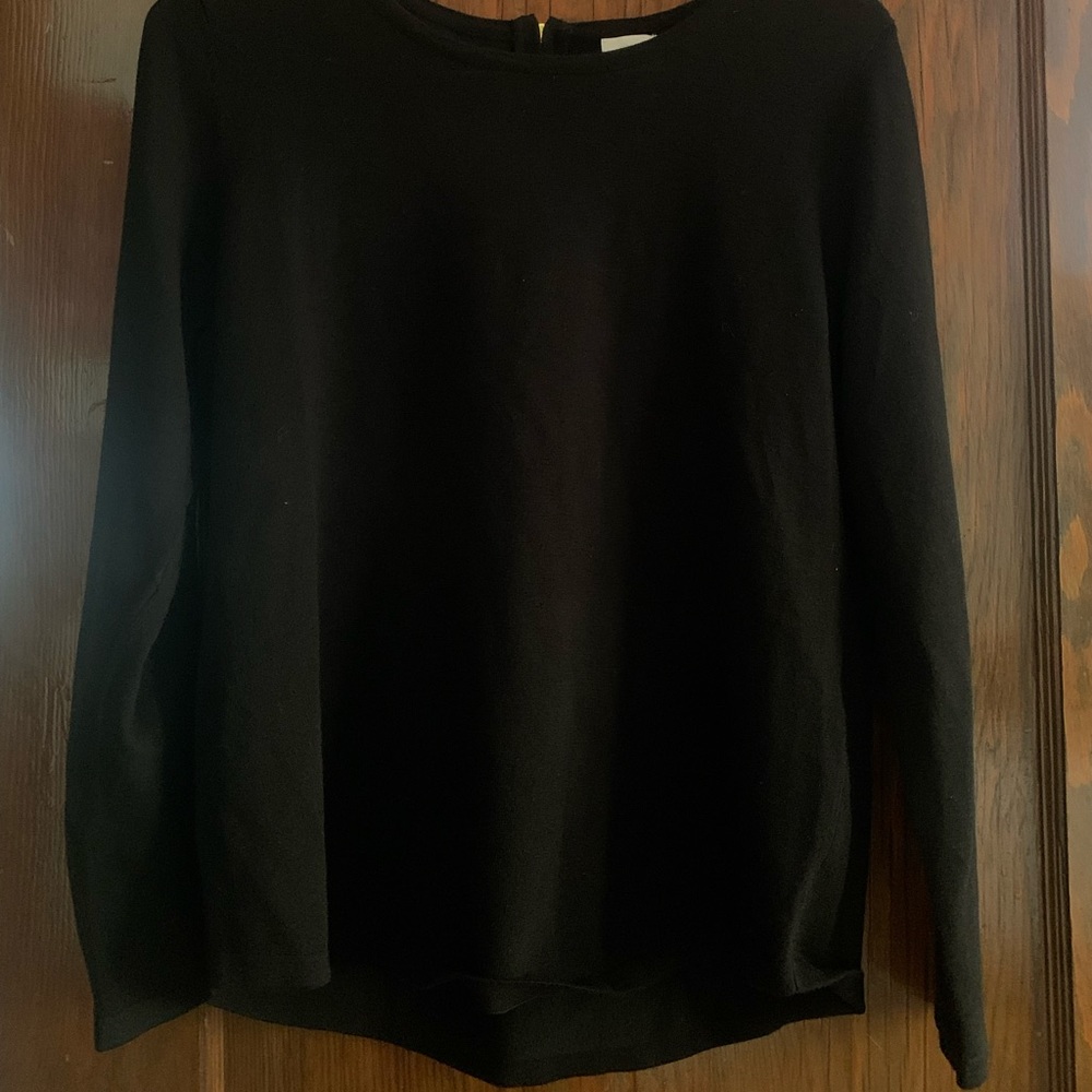 Black super soft crewneck